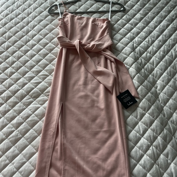 Lulus Dresses & Skirts - Lulu's Pink Tie-Waist Wedding Guest Dress